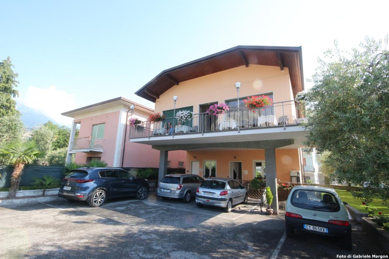 B&B Casa Wanda since 1999 Riva del Garda Exterior foto
